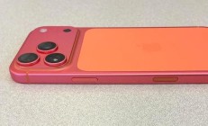 你终于醒啦!外媒称苹果已着手调查iPhone 17 Pro褪色问题