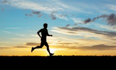 为什么建议每天最少走7000步 研究发现能降低死亡风险