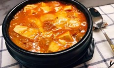 韩国人开始担心以后吃不上豆腐，怎么回事？