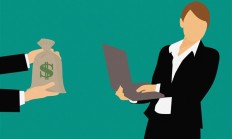 环卫招聘需笔试面试引热议 回应：计划招44人 有198人报名 考试不涉及复杂计算背诵