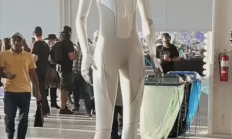 曝特斯拉Gen3机器人明年入华量产：普通人也能买