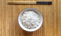 
        		女子骑万元公路车送外卖：十天赚千元 !	